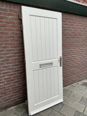 Voordeur (D)