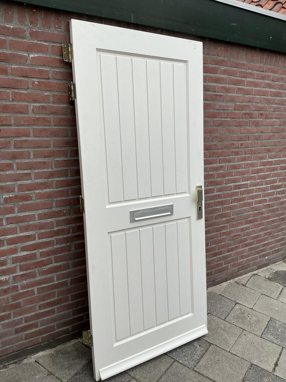 Voordeur (D)
