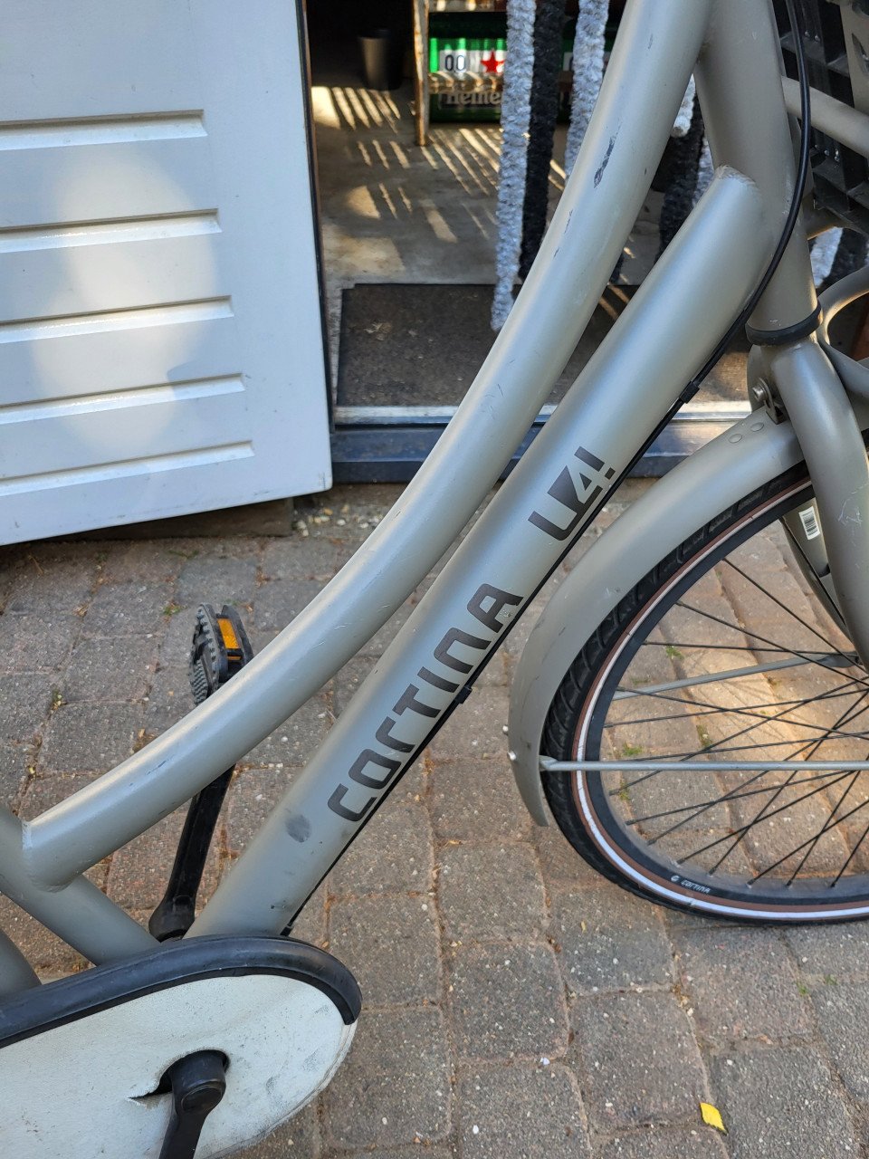 Meisjes fiets Cortina 26 inch