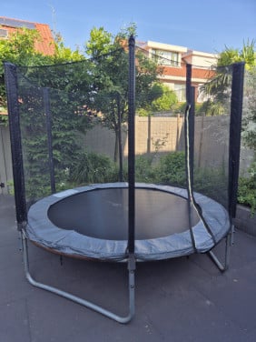 Trampoline