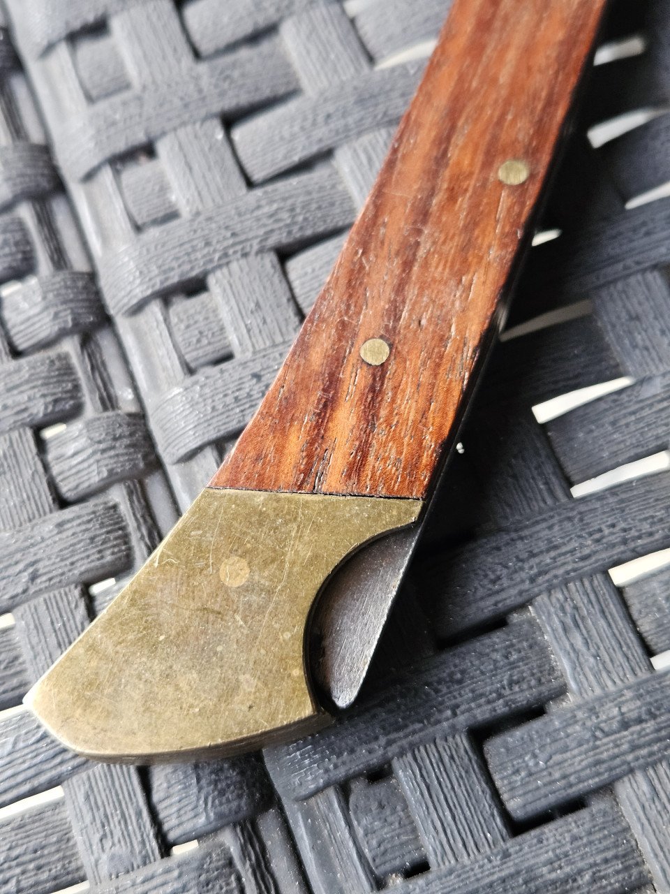 Mooi vintage houten zak klapmes goede kwaliteit....