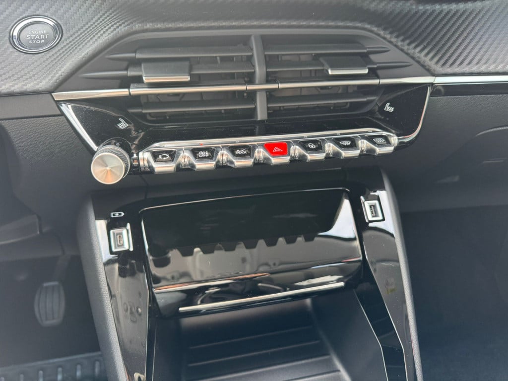Peugeot 208 1.2 puretech allure