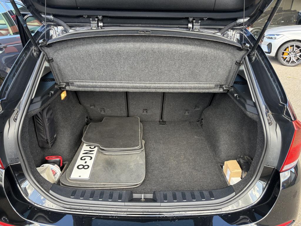 BMW X1 sdrive18i executive