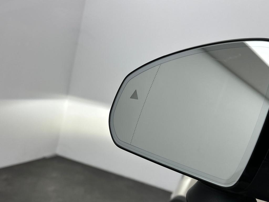 Volvo Ex30 cross country 315 kw twin motor performance awd ultra
