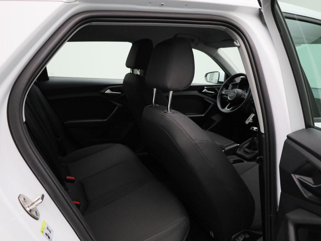 Audi A1 Sportback 1.0 25 tfsi 70kw attraction | virtual cockpit | apple car