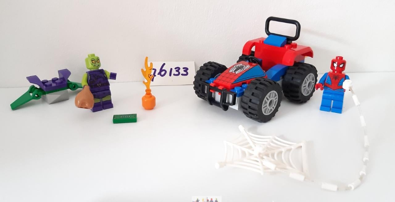 Lego Superhelden 76133:  Spider-Man autoachtervolging met de green goblin