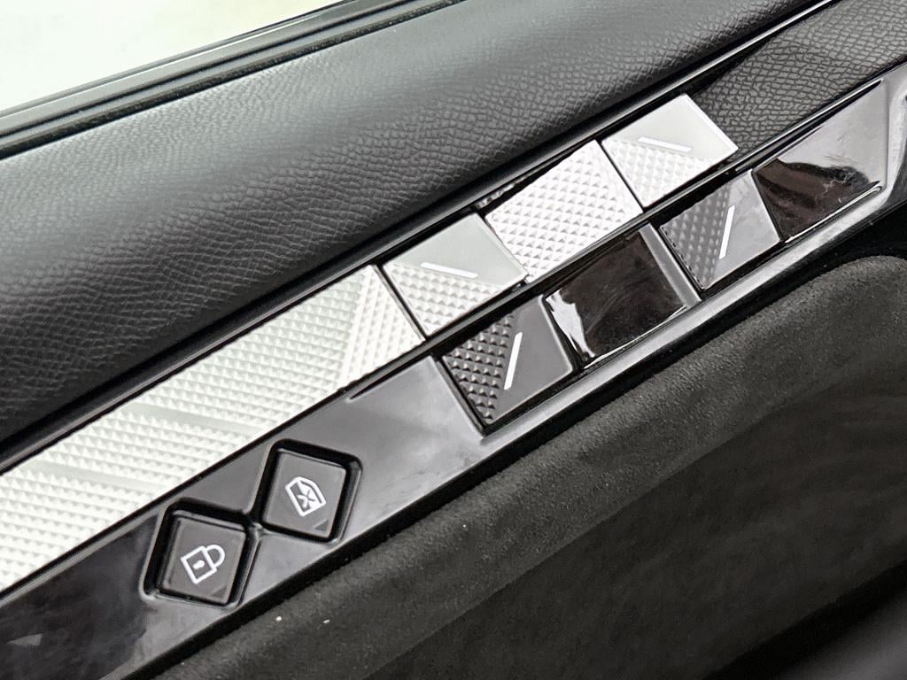 Ds Ds 4 130 pk performance line | rijklaar | panoramdak | elektische stoele