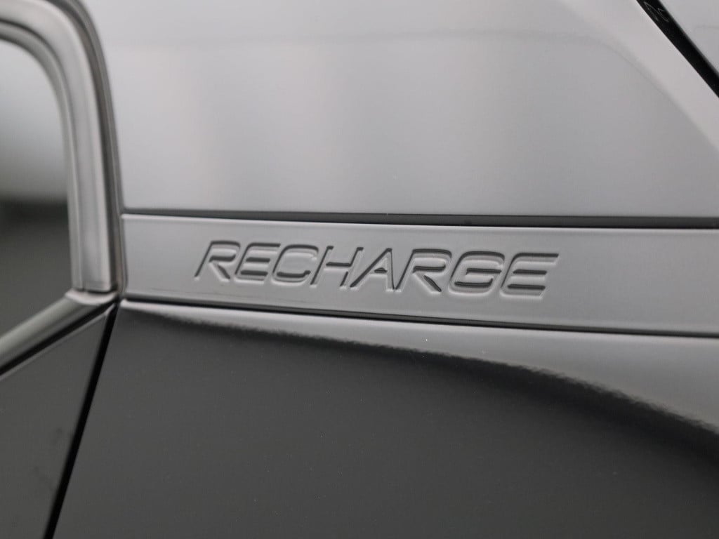 Volvo XC40 recharge core | automaat | lmv | parkeer sensoren | virtual cock