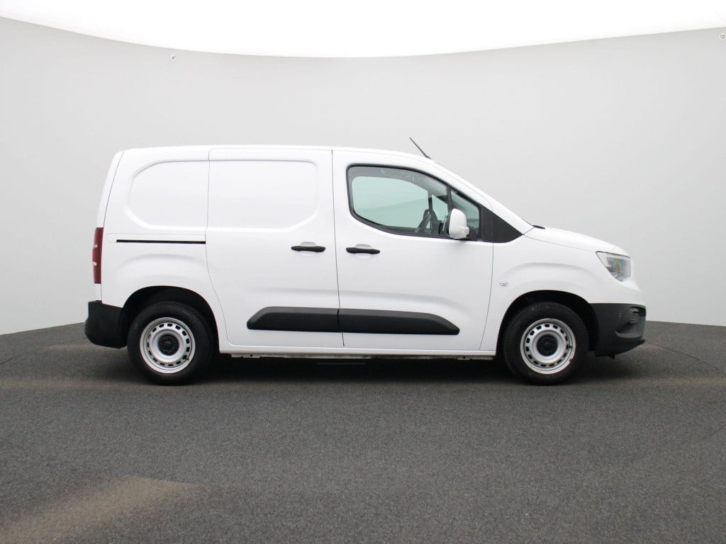 Opel Combo 1.5d l1h1 edition | navigatie | apple carplay/android auto | par