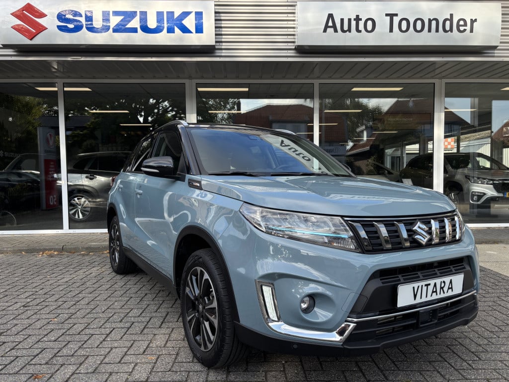 Suzuki Vitara 1.4 boosterjet style smart hybrid