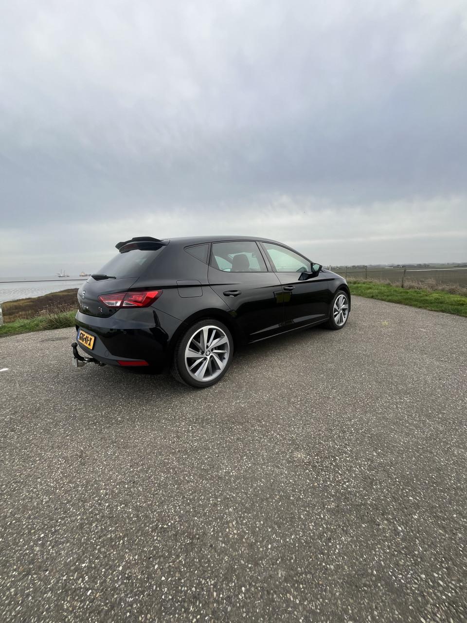 Seat Leon FR 1.8tsi 180pk Dsg 7 2013
