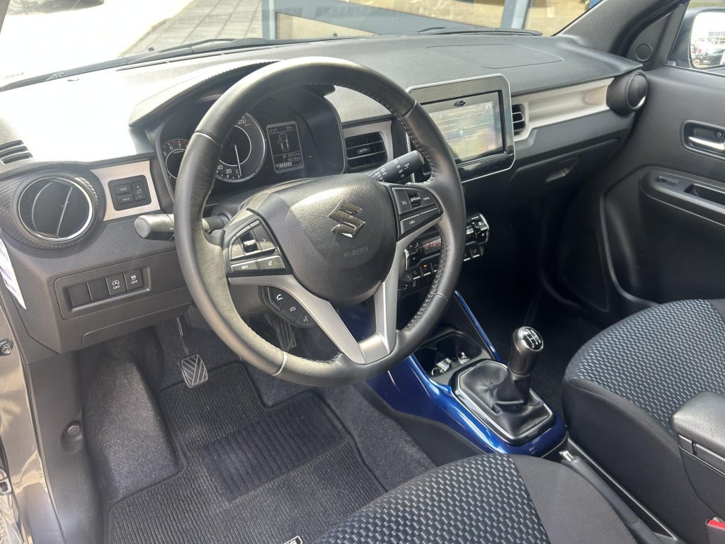 Suzuki Ignis 1.2 smart hybrid style