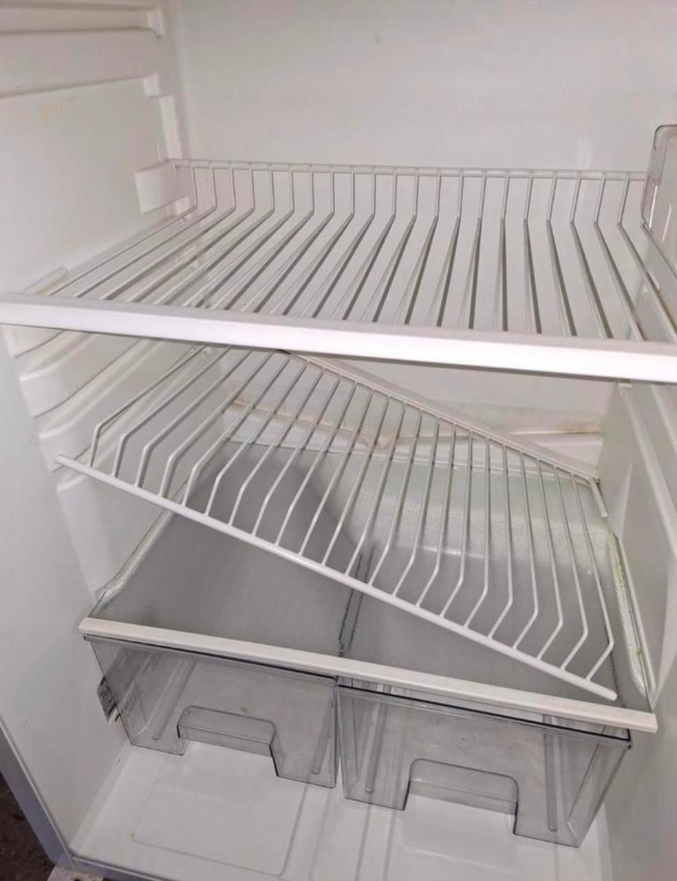 Koelkast tafelmodel te koop, gebruikt maar werkt goed