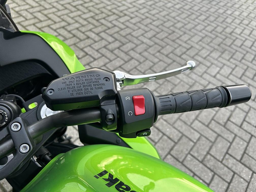 Kawasaki ER6-F ABS uit 2010 met slechts 15 dkm! Mooie toer/sportmotor €4450