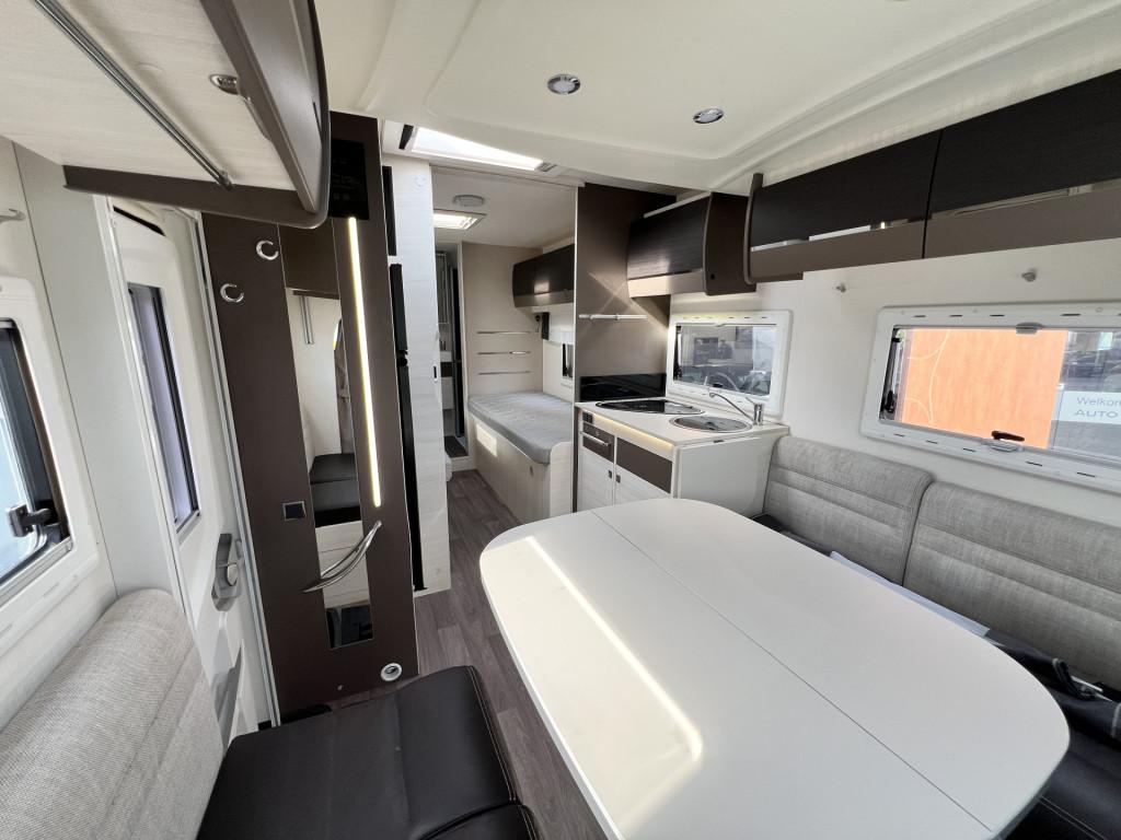 Chausson Onbekend 757 welcome | 2 enkele bedden + 1 groot bed | camera | tv
