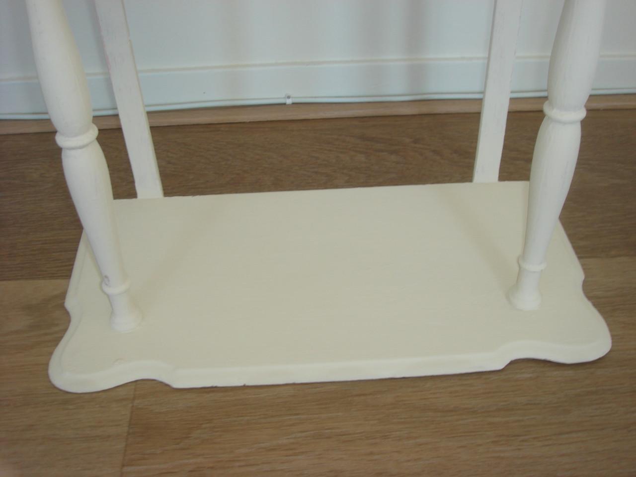 Te koop Oud brocant houten decoratie rekje