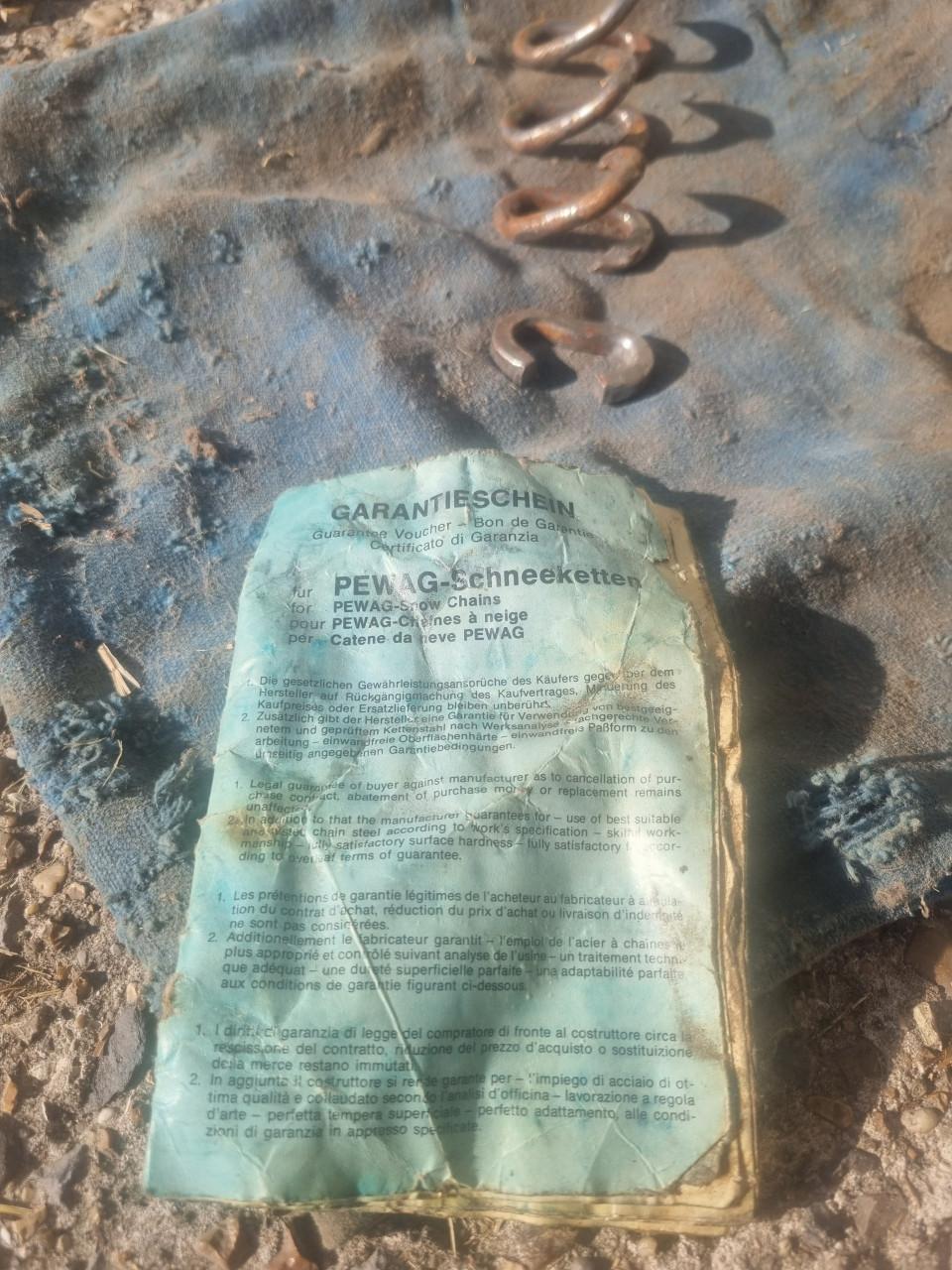 Vrachtwagen sneeuwkettingen