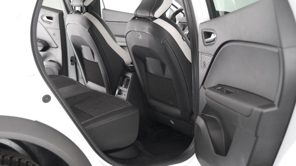 Renault Captur tce 140 edc intens | camera | apple carplay | navigatie | pa