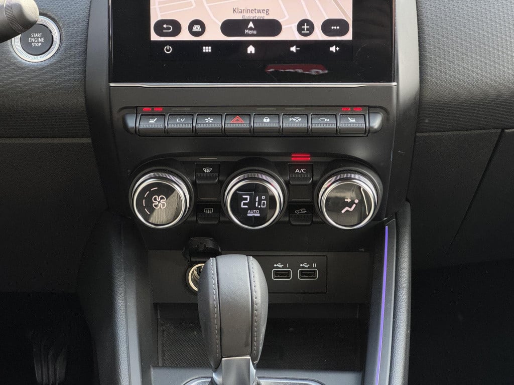 Mitsubishi Colt 1.6 hev instyle nl-auto, meest luxe uitvoering!