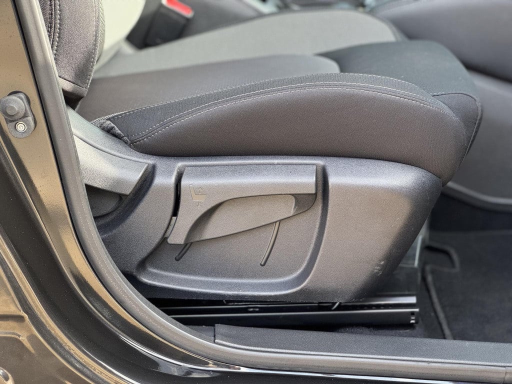 Nissan Qashqai 1.2 n-connecta design pack | trekhaak | panoramadak | naviga