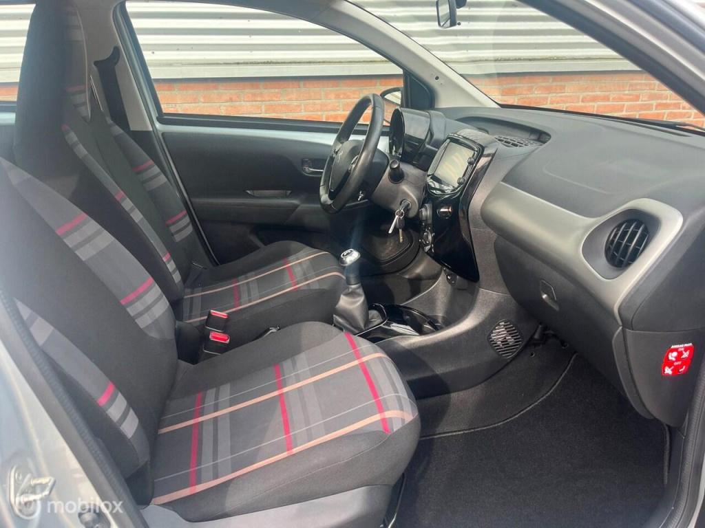 Peugeot 108 1.2 vti allure | incl. beurt, distributieriem en apk