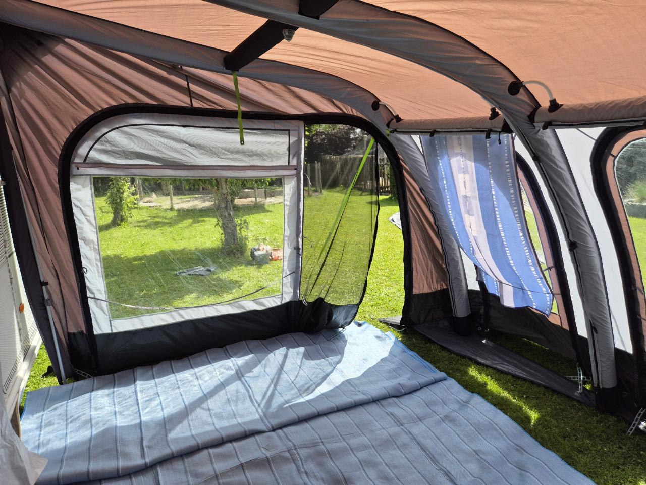 Obelink 380 Easy Air Connected caravan en camper voortent