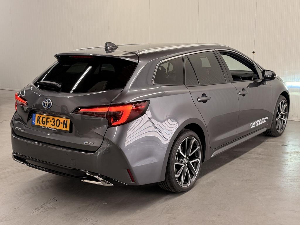 Toyota Corolla Touring Sports hybrid 180 executive