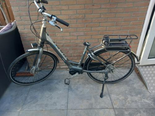 Giant prime elektrische damesfiets