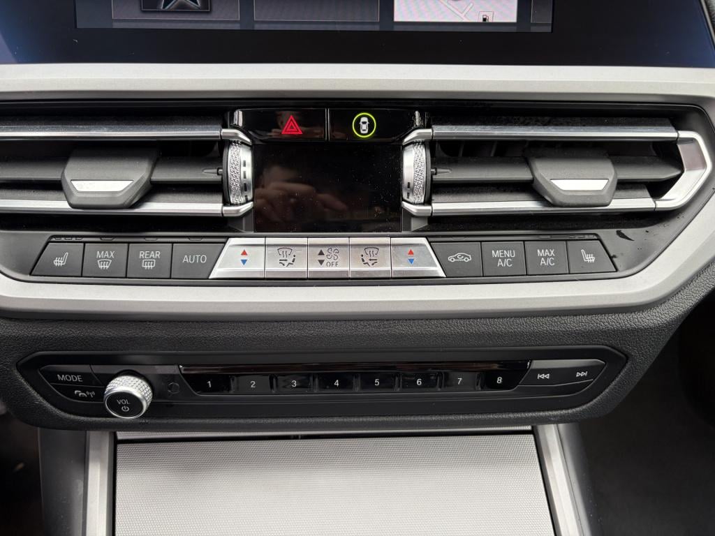 BMW 3-serie touring 320i high executive edition