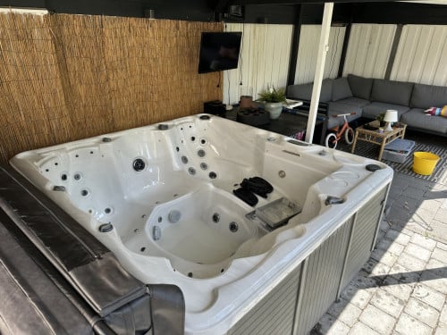 Jacuzzi 6 personen
