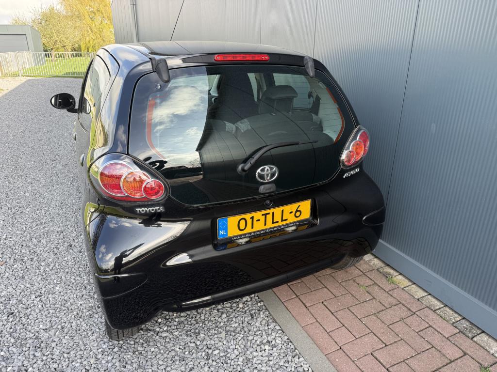 Toyota Aygo 1.0 vvt-i aspiration airco 5-drs