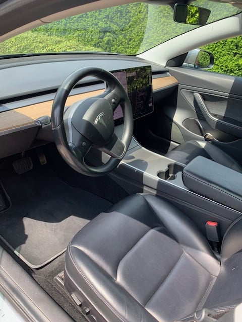 TESLA Model 3 Long Range