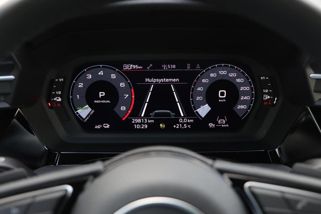 Audi A3 sportback 40 tfsi e advanced edition 204pk s-tronic | soh 93% |