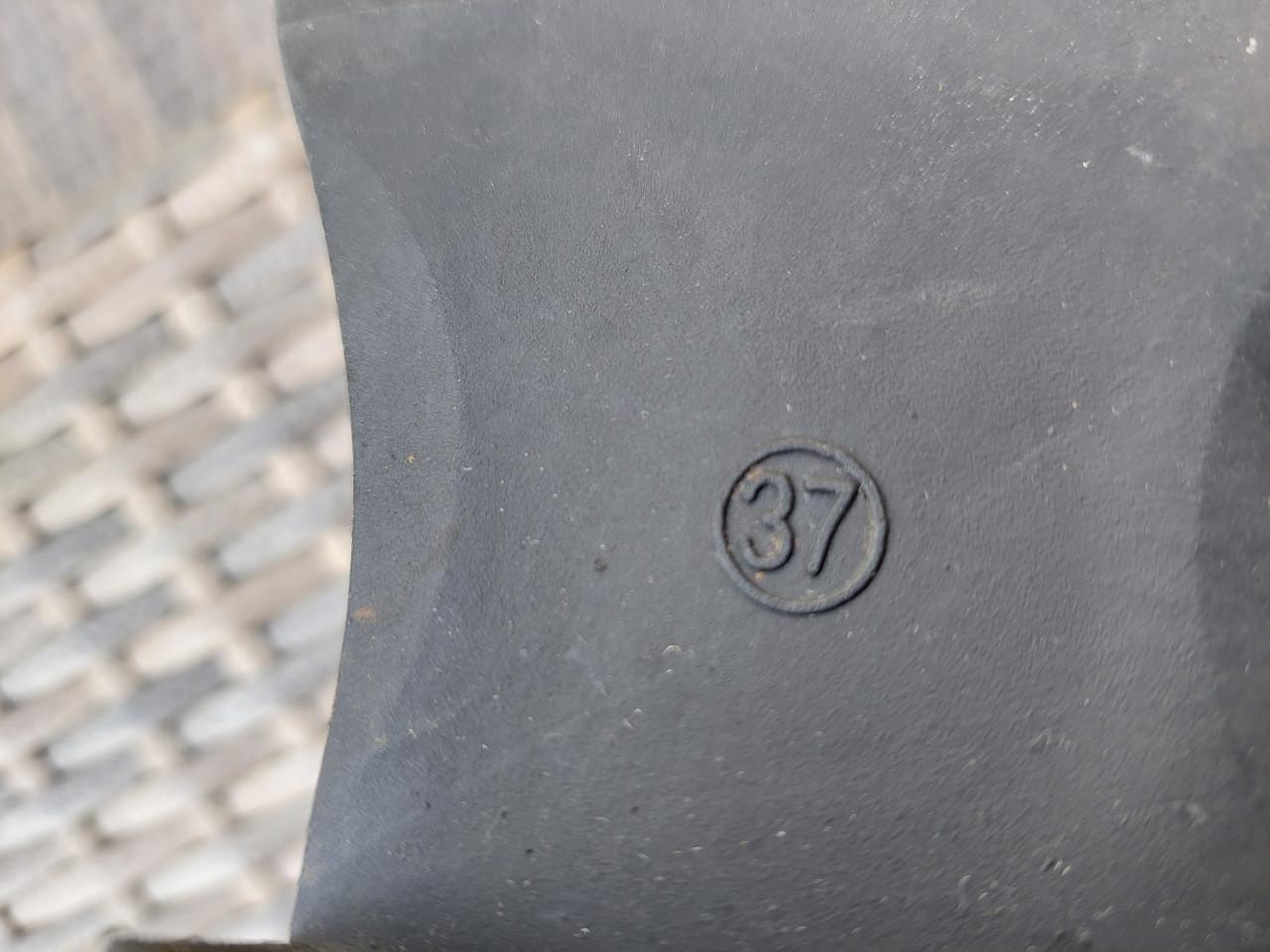 Als nieuwe zwarte stoere damesboots mt 37