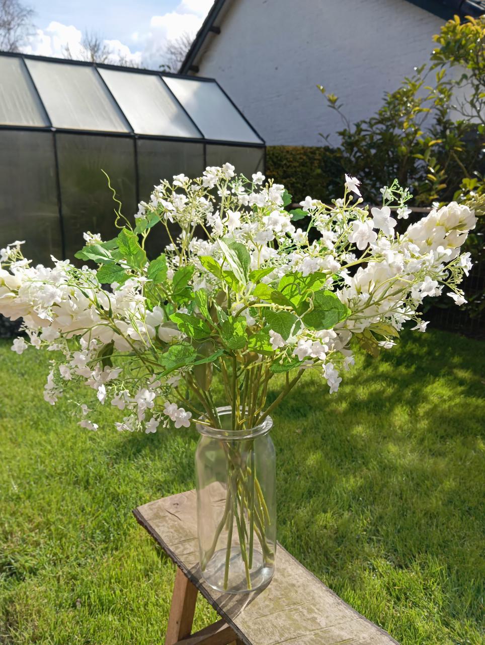 Kunstbloemen/ takken