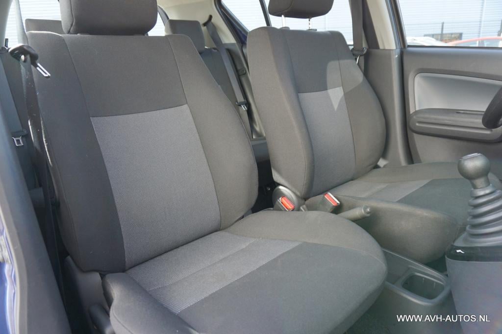 Opel Agila 1.0 essentia