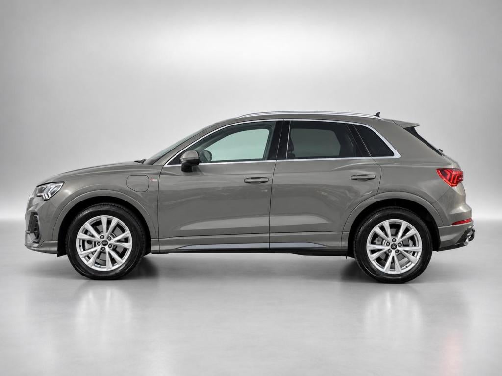 Audi Q3 45 tfsi e s edition