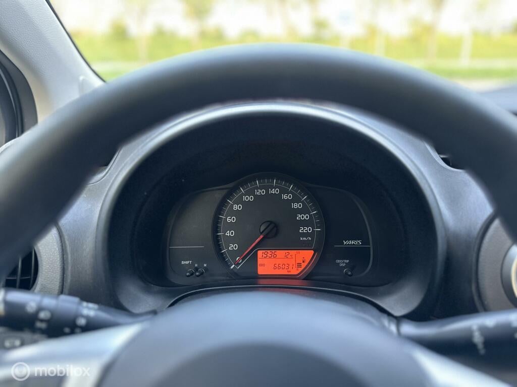 Toyota Yaris 1.0 VVT-i Aspiration Airco km66.010 Nap 5Deurs BJ2011