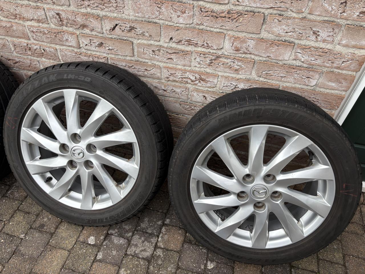 Winterbanden en velgen