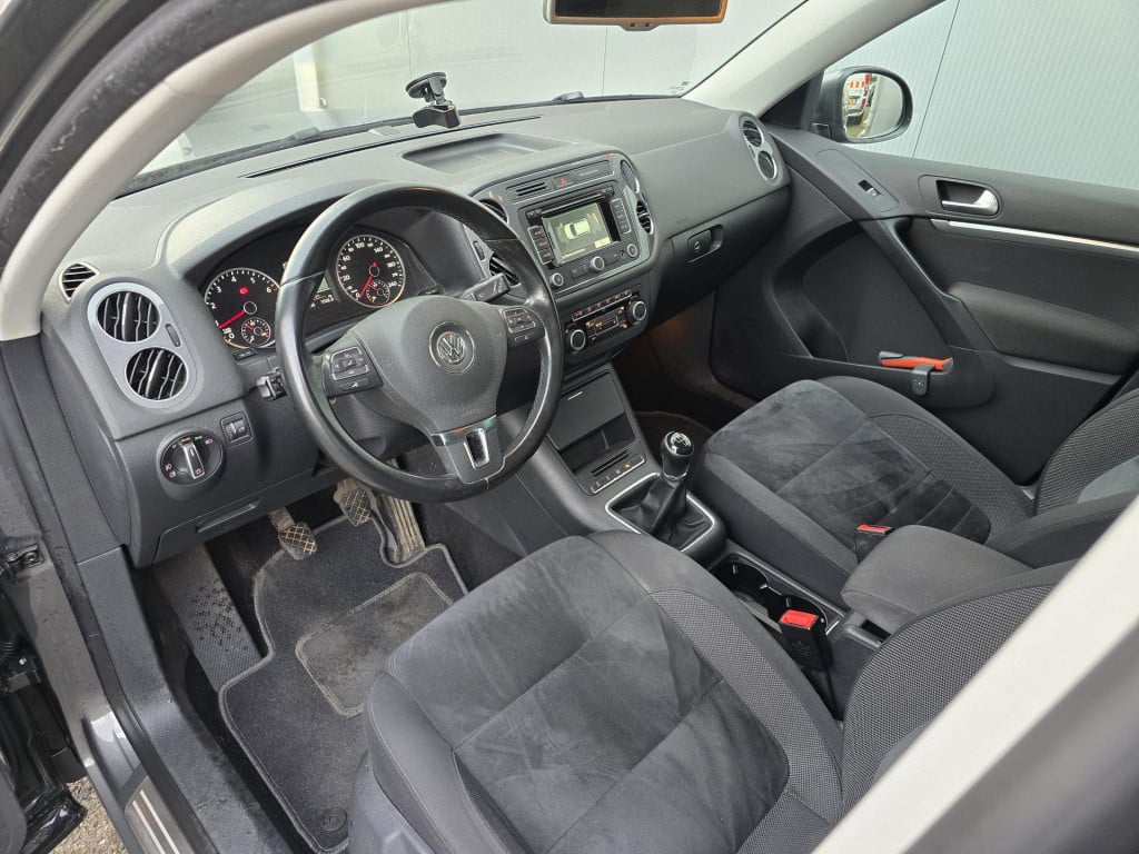 Volkswagen Tiguan 1.4 tsi sport&style