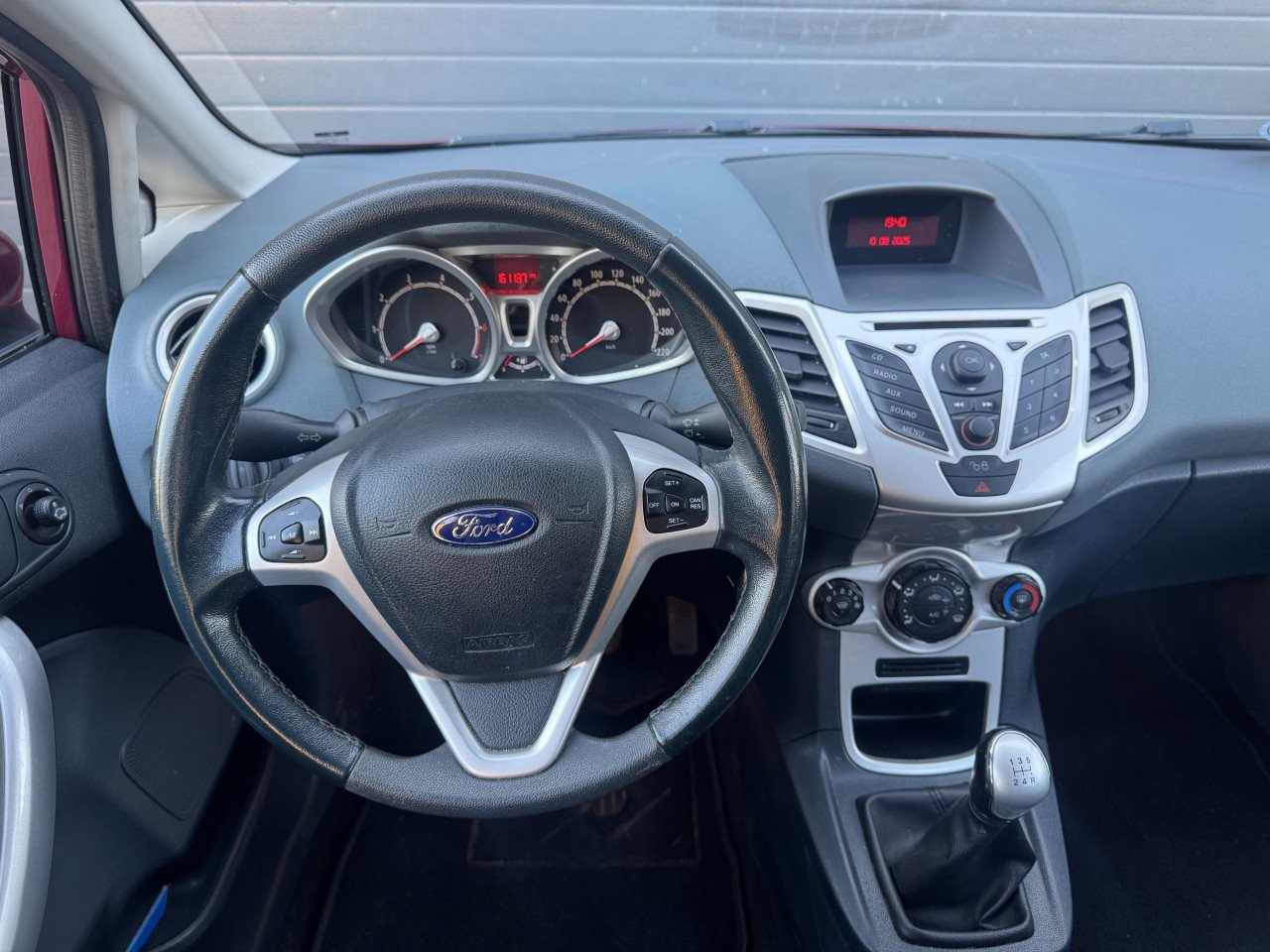 Ford Fiesta 1.25 44KW Titanium 5DRS 2011  Airco Apk Cruise Nap