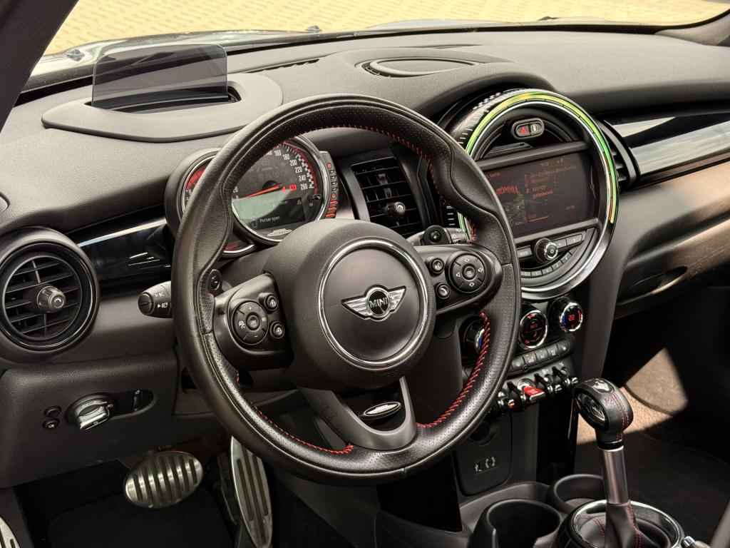 Mini 3-deurs 2.0 john cooper works s 232pk | acc | pano | head-up | harman 