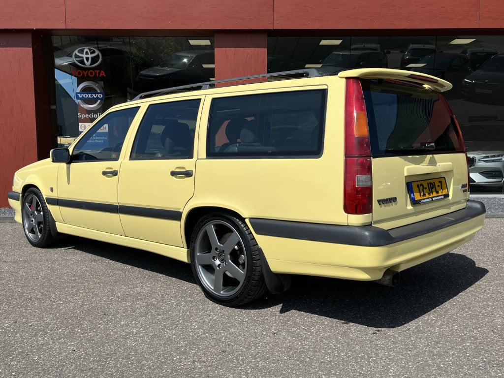 Volvo 850 2.3 t-5r automaat estate | cream yellow | bijzonder netjes en ori