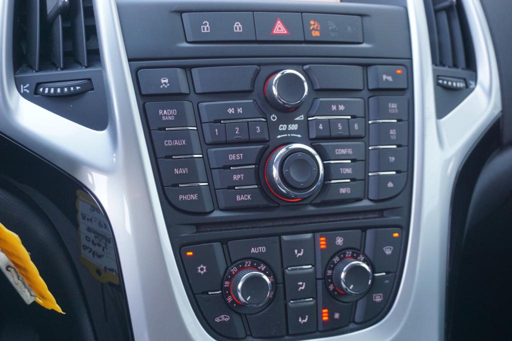 Opel Astra sports tourer 1.4 turbo sport airco / cruise / navi / elektr. ra