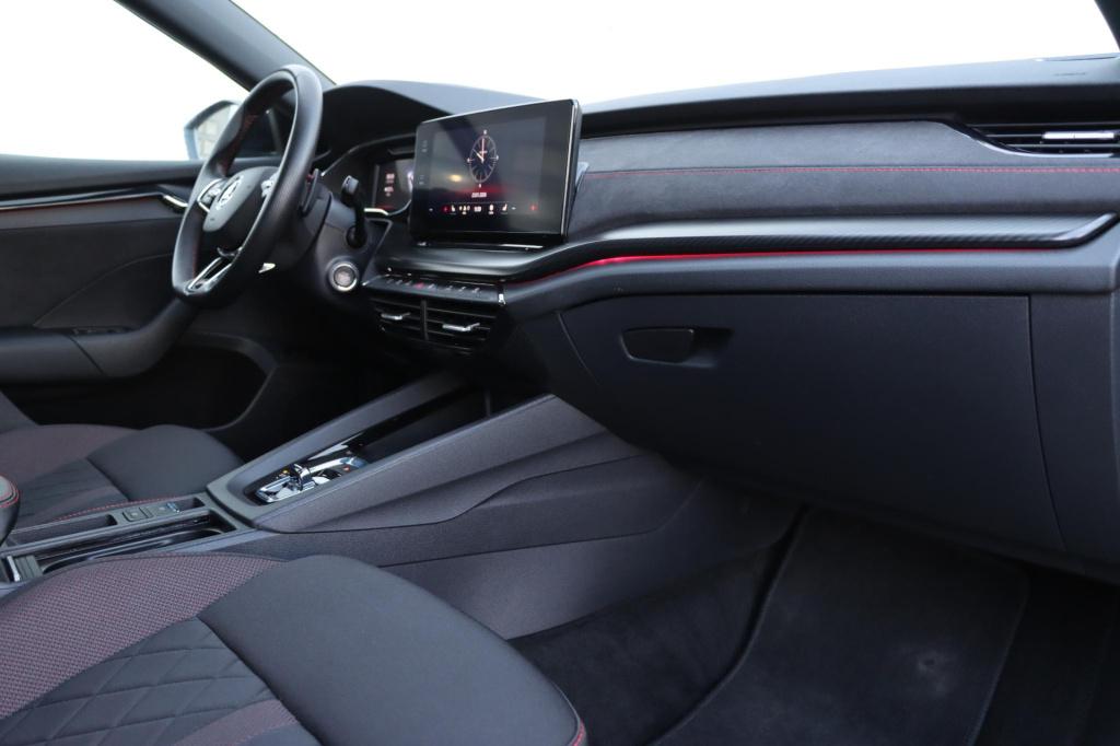 Skoda Octavia combi rs 2.0 tsi 245pk dsg7