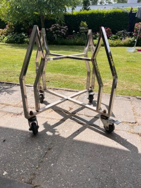 RVS. BBQ standaard