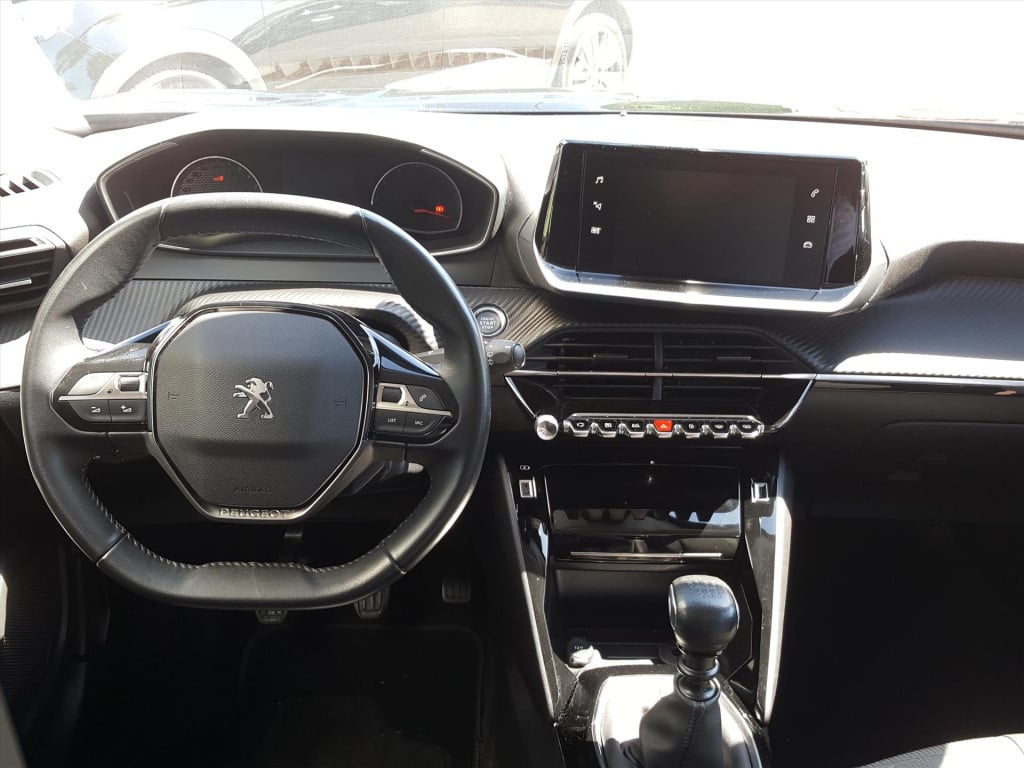 Peugeot 2008 1.2 puretech 100pk allure pack navigatie | apple carplay & and