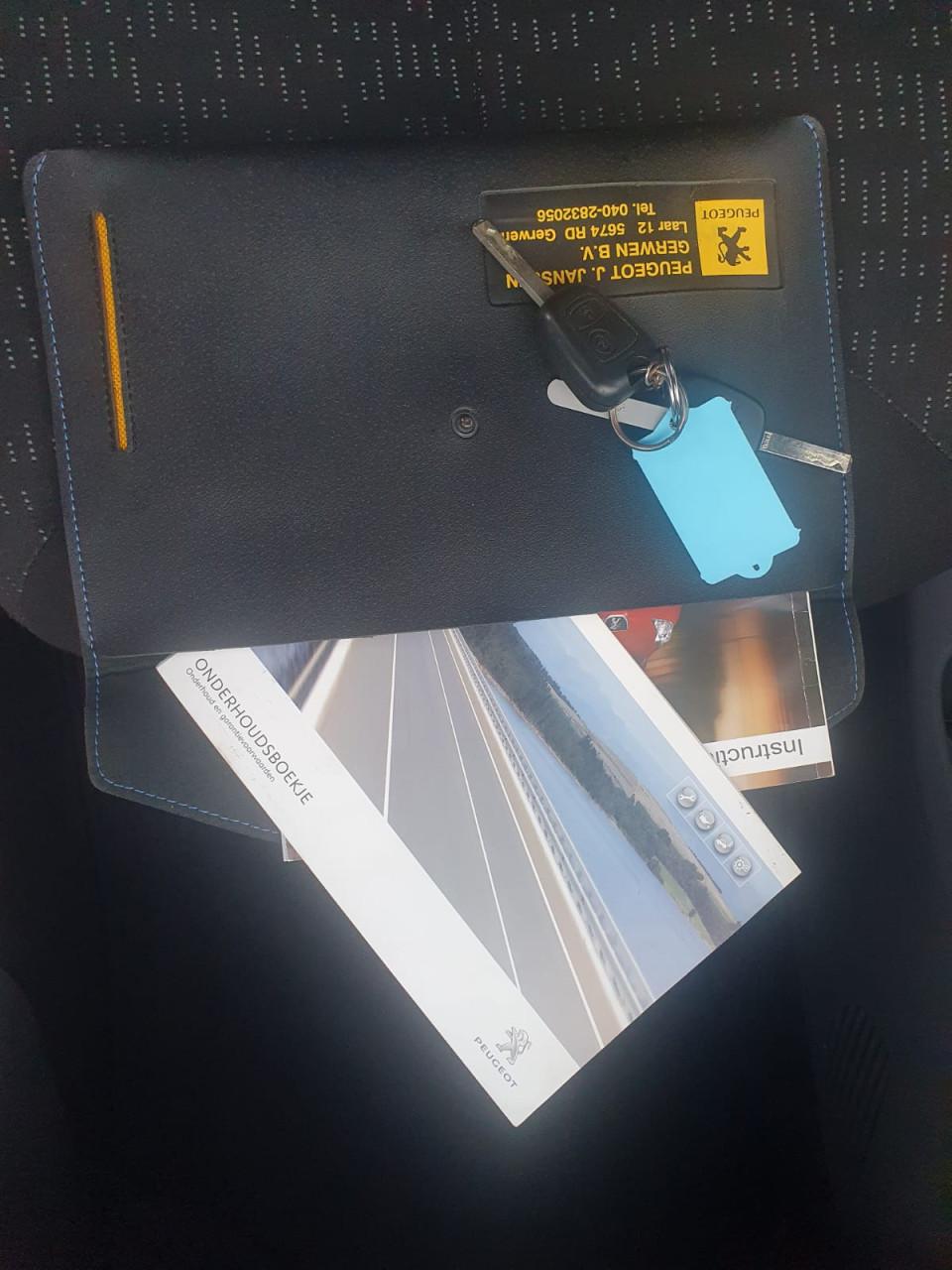 Peugeot 107 1.0-12V XS|NL AUTO | 173.000KM N.A.P | APK10/26