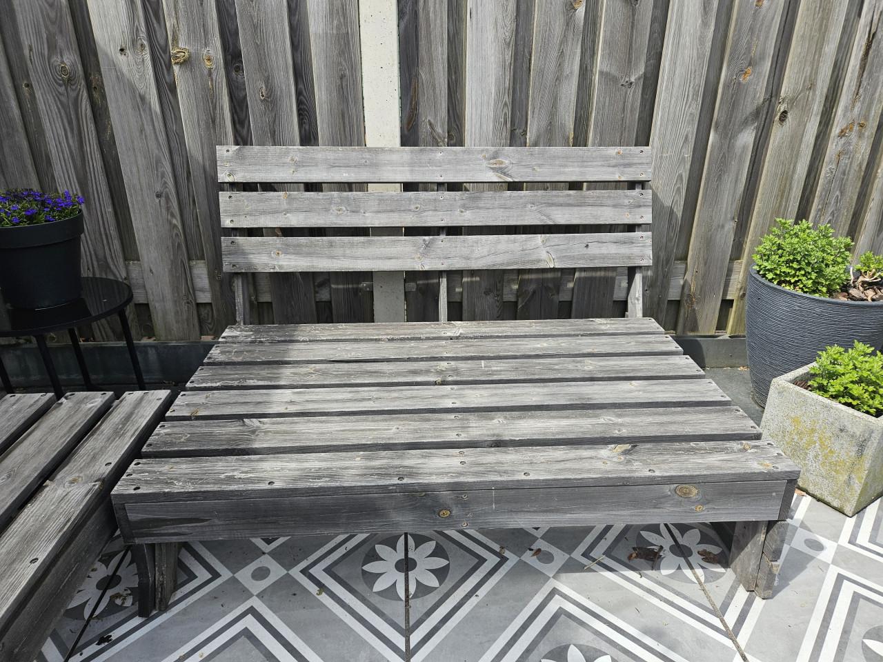 2 Palletbanken met kussens