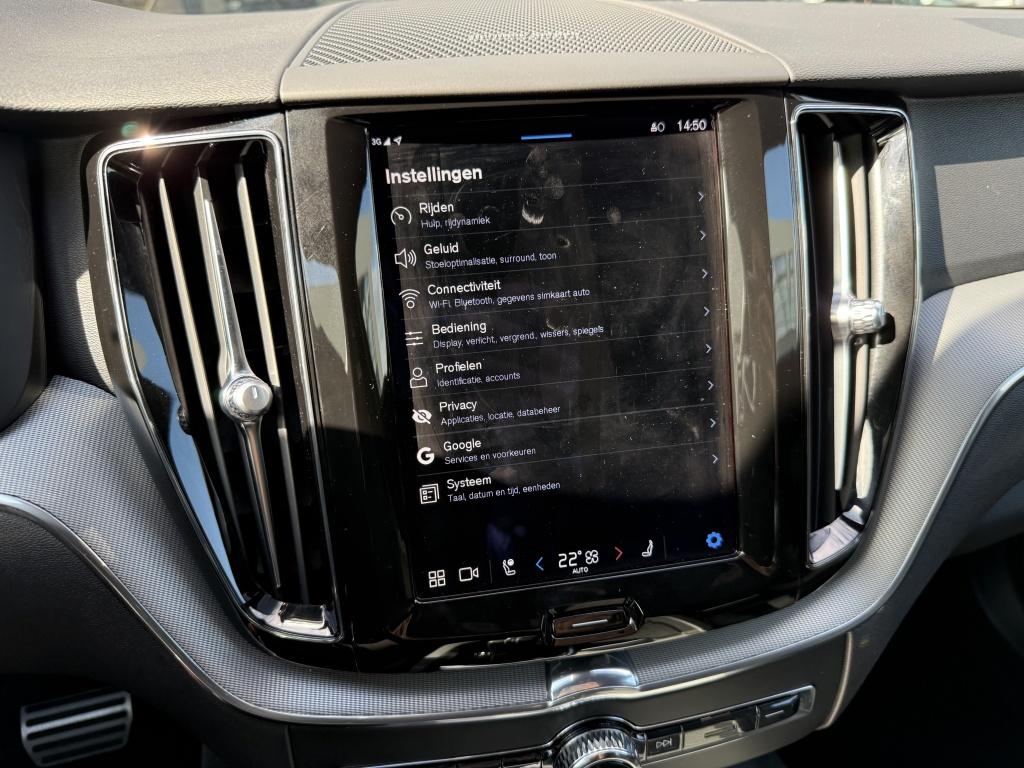 Volvo XC60 t8 455pk recharge r-design| panodak| adap.cruise| 360camera| hea